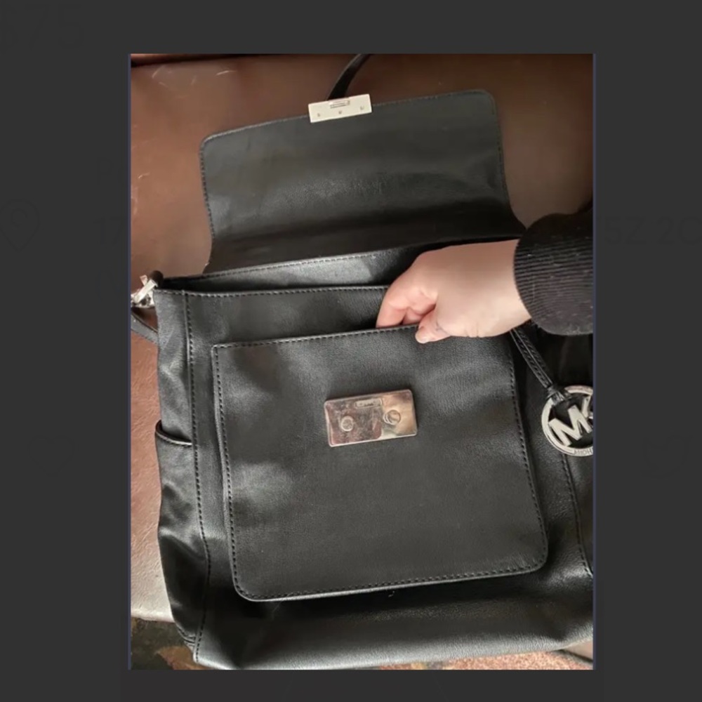 ❤️MICHAEL KORS SOFT BLACK LEATHER  BAG ♥️♥️ - Picture 11 of 12